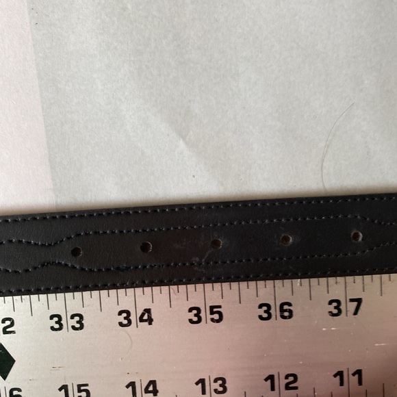 R. Armony black leather belt with brown detail. 33-37” - Picture 4 of 5